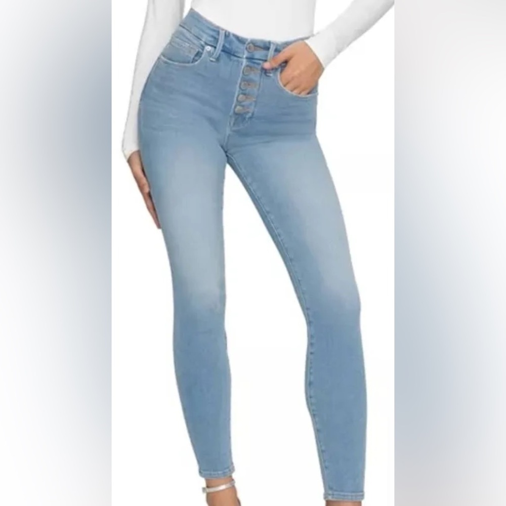 NWT Good American Light Wash Good Legs Crop Button Fly Jeans,20
